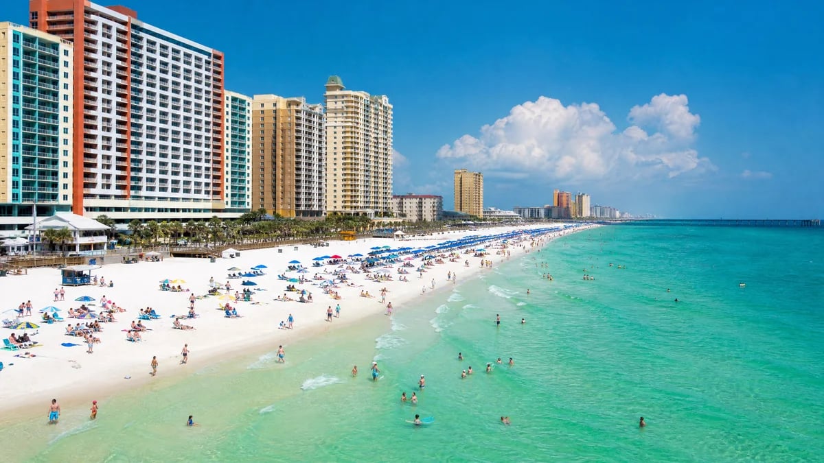 Panama City Beach vs. Destin: Which Is Right for You?